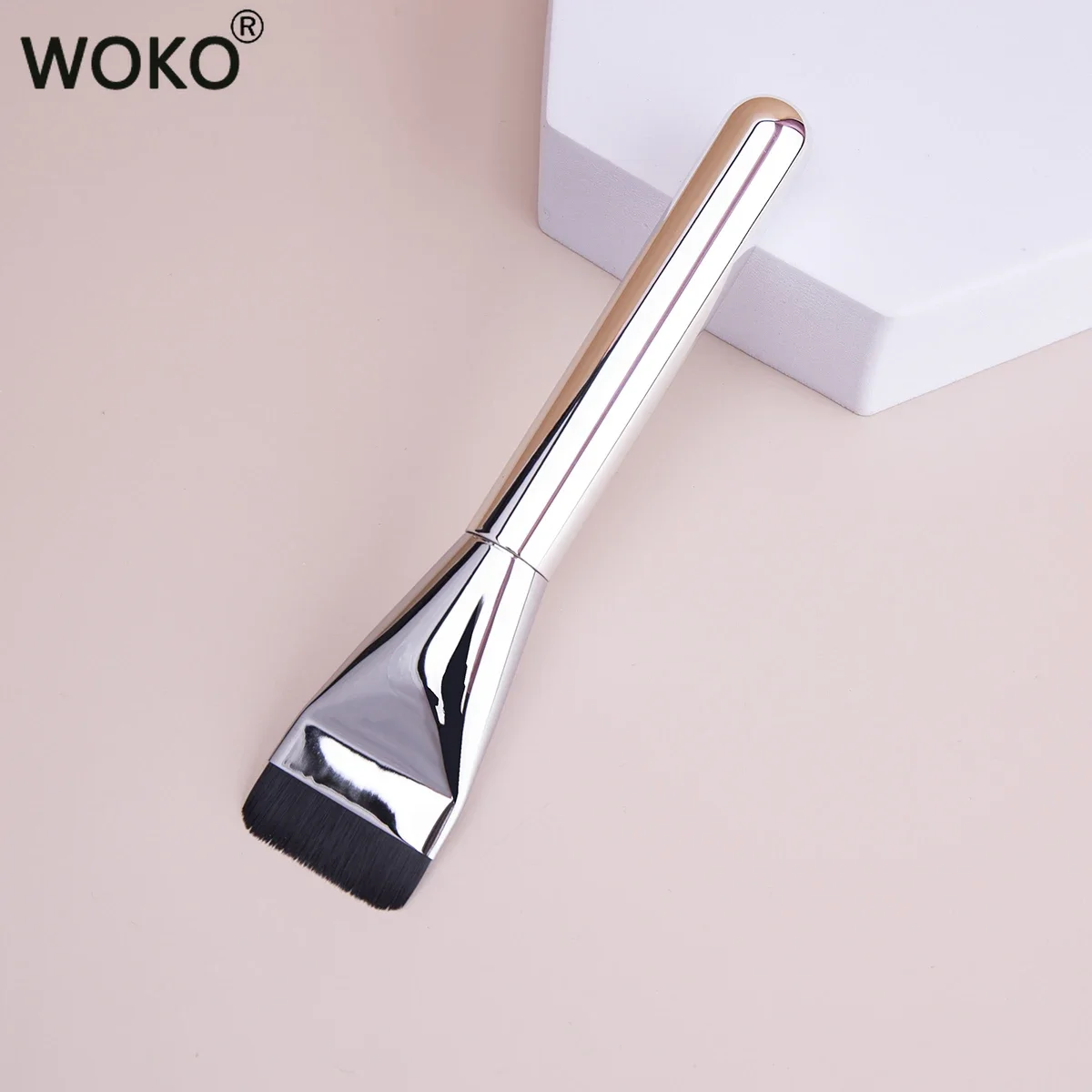 Pincel de base ultrafino, leve - Beauty Queen Makeup avaliação e preço