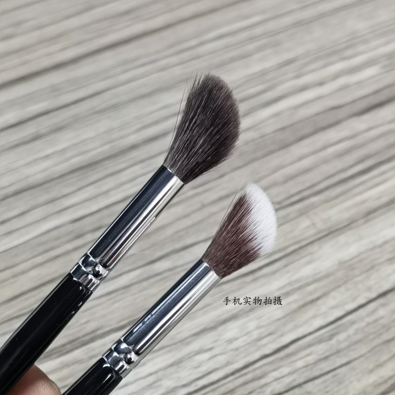 Pincéis de maquiagem iluminado - Beauty Queen Makeup avaliação e preço